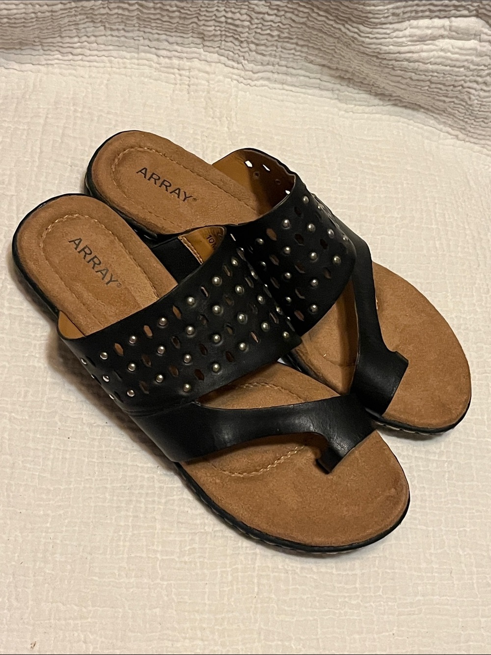 Array Catalina Leather Black Studded Toe-Loop Slide Sandals Size 10M